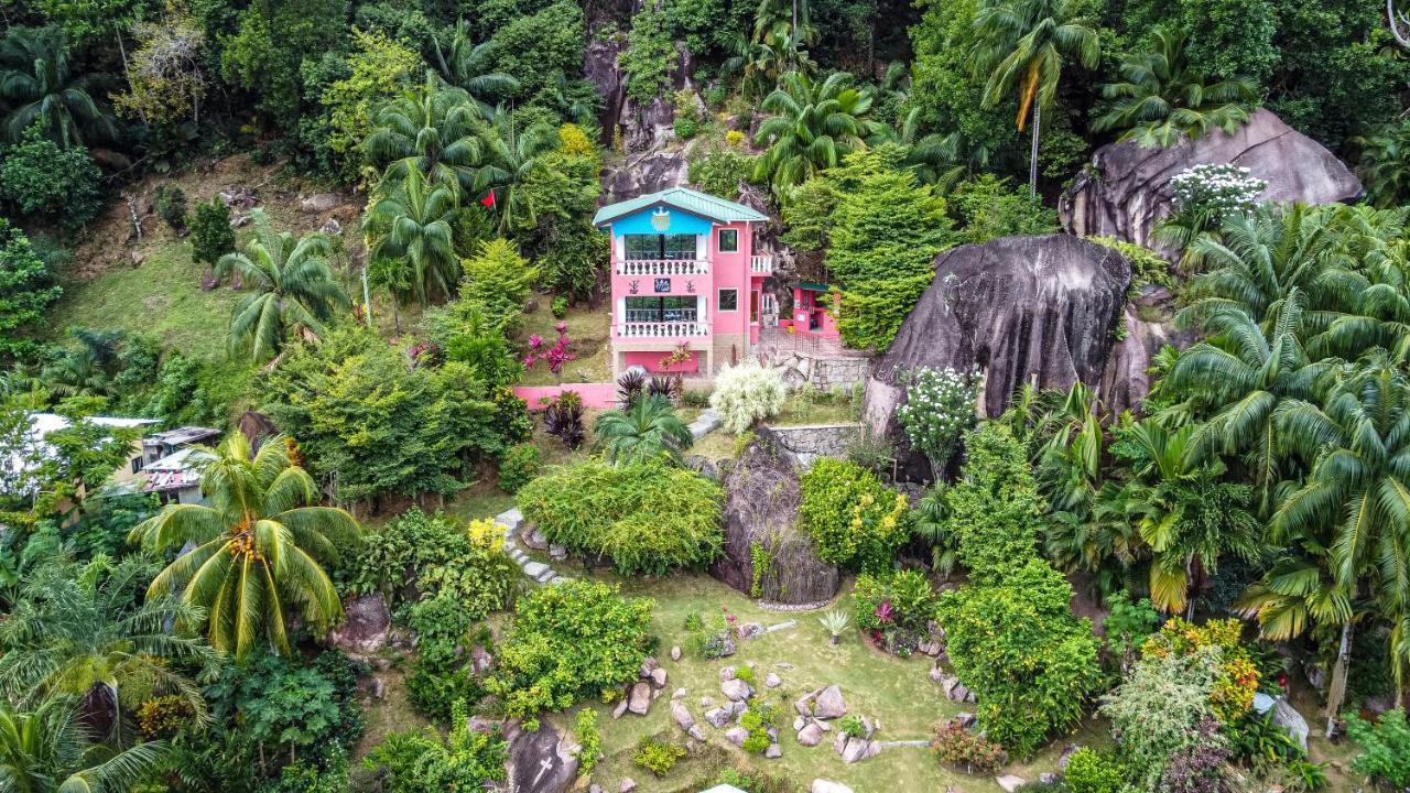 Les Elles Guesthouse Self Catering Baie Lazare  外观 照片