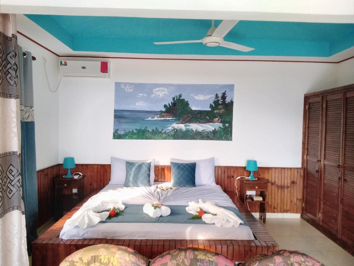 Les Elles Guesthouse Self Catering Baie Lazare  外观 照片